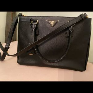 Black Prada Saffiano Tote and Cossbody (2017)